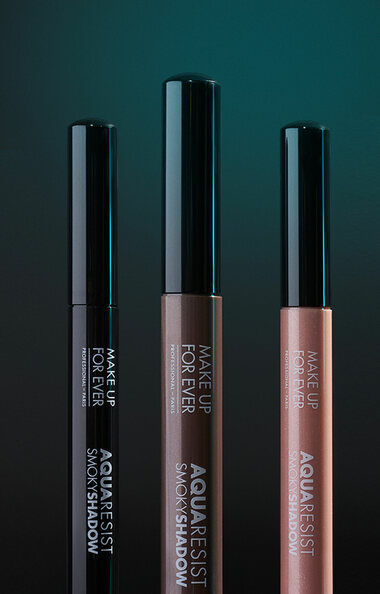 VIRTUAL TRY ON: AQUA RESIST SMOKY SHADOW