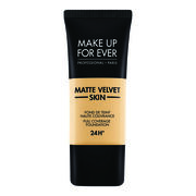 best foundation matte velvet skin   فاونديشن مات فيلفت سكين