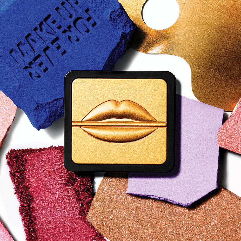 Shimmery or semi-matte look